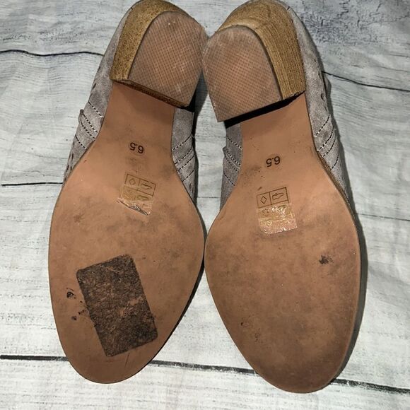 Jeffrey Campbell Taggart Suede Cutout Taupe Cut Out Pointed Western Booties 6.5 - Picture 8 of 9